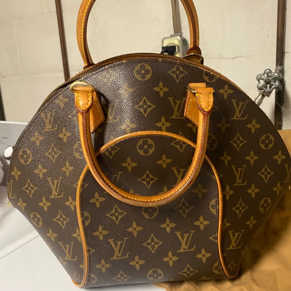 Louis Vuitton Vintage Eclipse Bag - Picture 4 of 5